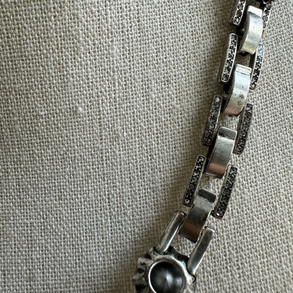 Stella & Dot Elegant Silver Necklace - Picture 4 of 6